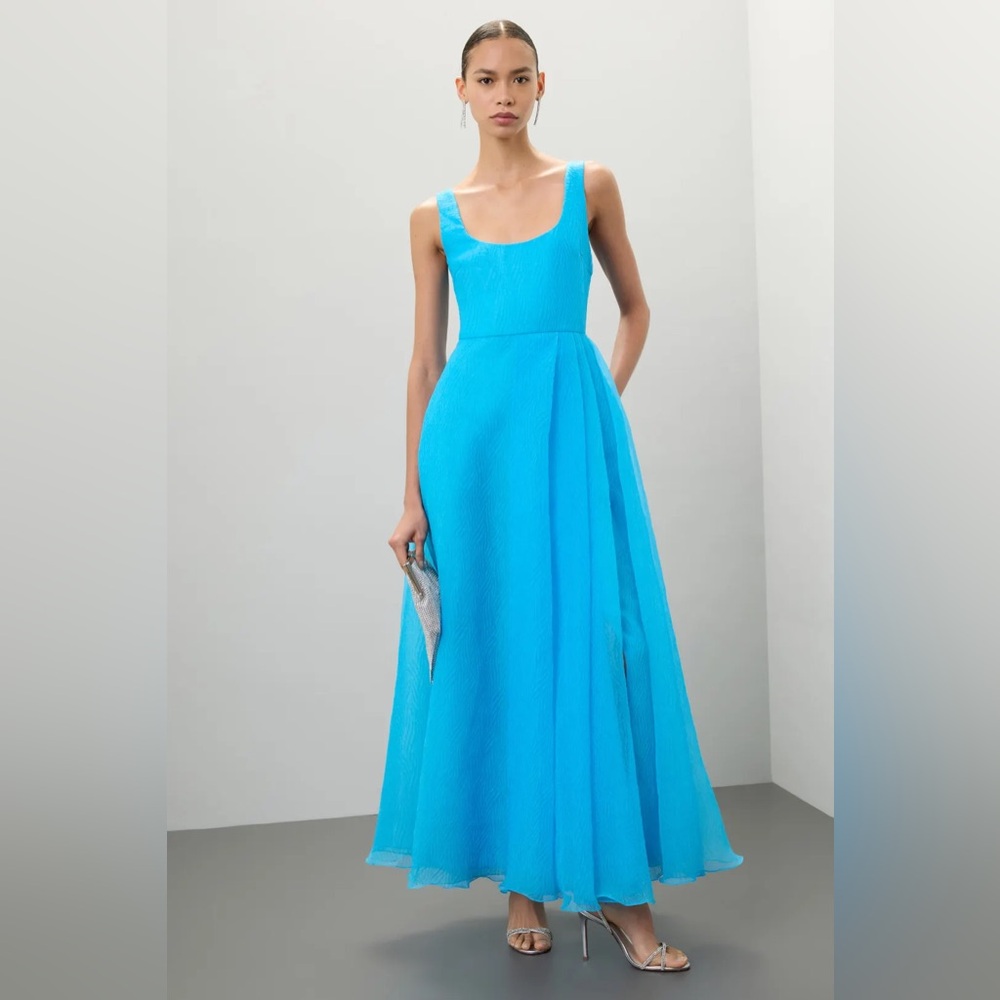 NWT Monique Lhuillier Sky Blue Gown
